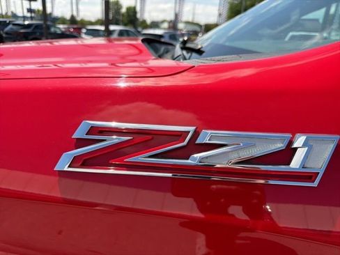 Used 2019 Chevrolet Silverado 1500 Custom Trail Boss w/ Custom Convenience Package AWD/4WD image 12