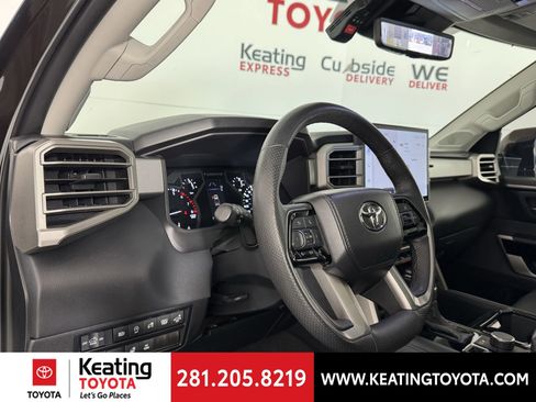 Used 2023 Toyota Tundra Limited image 12