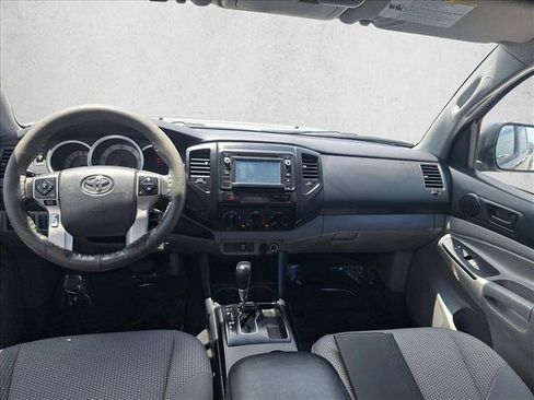 Used 2015 Toyota Tacoma 2WD Access Cab w/ Convenience Package image 14