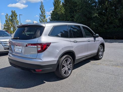Used 2022 Honda Pilot Sport image 5