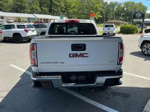 Used 2018 GMC Canyon SLE w/ SLE Convenience Package AWD/4WD image 5