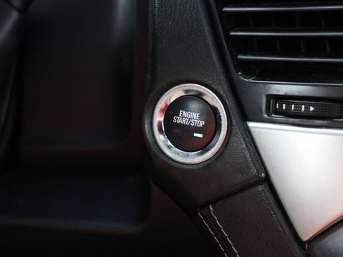 Used 2019 Chevrolet Suburban Premier image 21