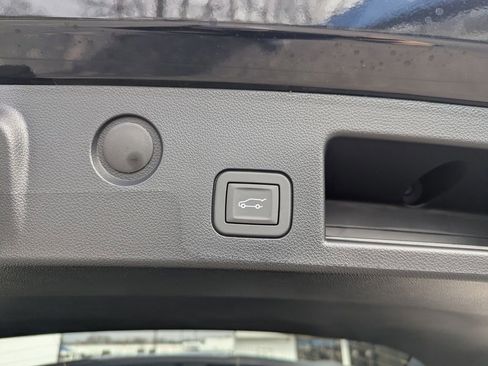 New 2026 GMC Terrain Elevation w/ Elevation Premium Package FWD image 27