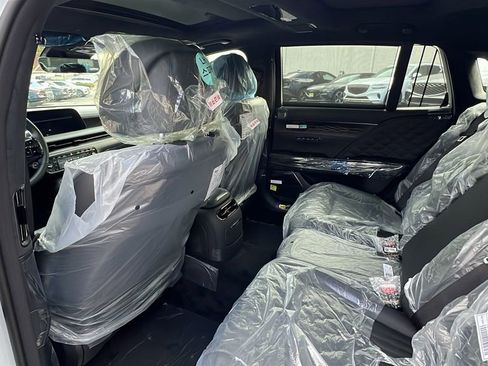 New 2026 Genesis G90 3.5T Prestige image 36