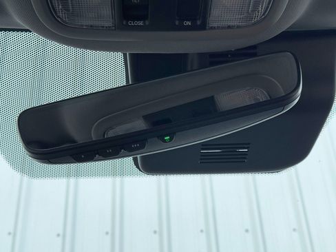 Used 2021 Honda Pilot Touring image 33