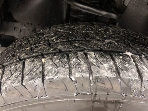 Used 2020 Toyota Tacoma TRD Off-Road image 28