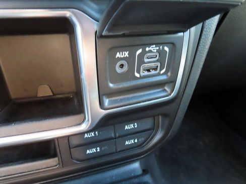 Used 2021 Jeep Wrangler Unlimited Sport image 25