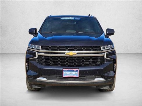 Used 2023 Chevrolet Suburban LS image 2