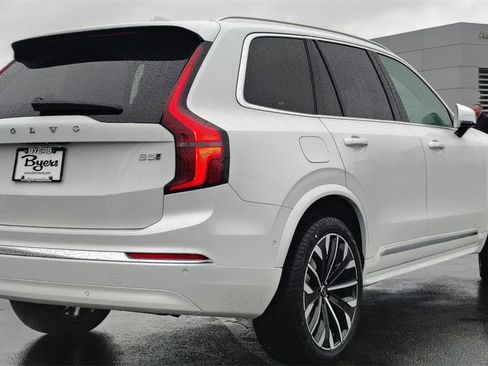 New 2026 Volvo XC90 B5 Plus image 3