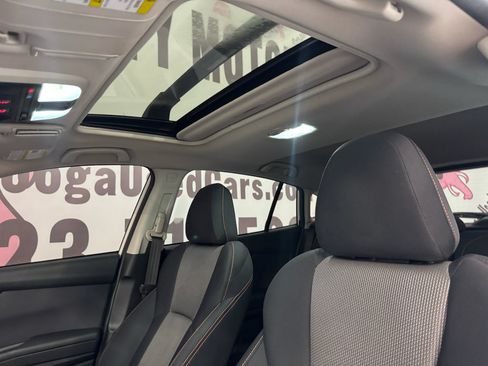 Used 2021 Subaru Crosstrek 2.0i Premium w/ Moonroof Package AWD/4WD image 19