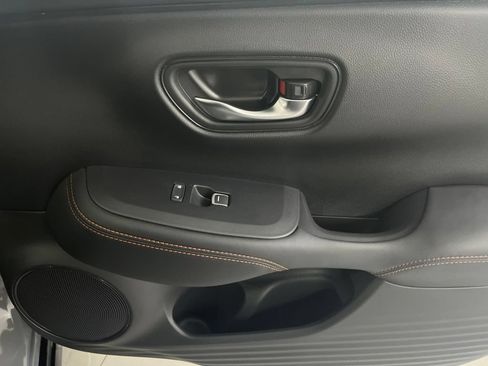 Used 2025 Honda HR-V Sport image 56