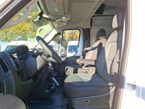 Used 2025 RAM ProMaster 2500 w/ Storage Group image 13