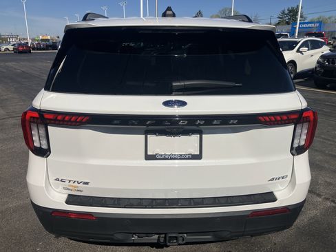 Certified 2025 Ford Explorer Active image 6