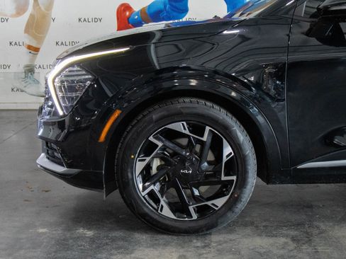 Used 2023 Kia Sportage SX image 17