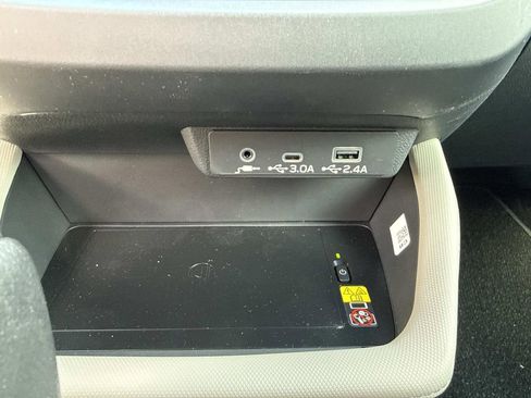 New 2026 Subaru Forester Premium image 31