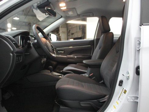 New 2026 Mitsubishi Outlander Sport SE image 6