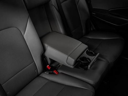 Used 2018 Hyundai Santa Fe Sport 2.0T FWD image 34