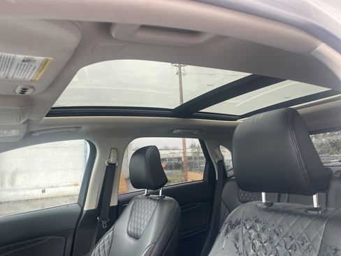 Used 2023 Ford Edge Titanium w/ Class II Trailer Tow Package image 11