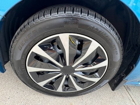Used 2018 Subaru Impreza 2.0i AWD/4WD image 27