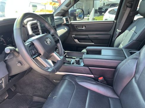 Used 2024 Toyota Tundra Platinum AWD/4WD image 23