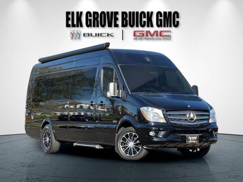 Used 2016 Mercedes-Benz Sprinter 3500 image 2