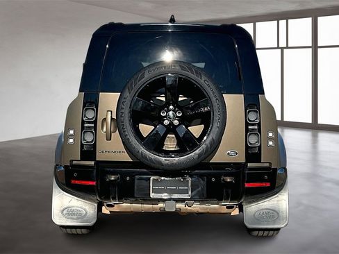 Used 2023 Land Rover Defender 110 X image 4