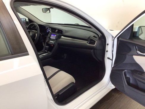 Used 2017 Honda Civic LX image 9