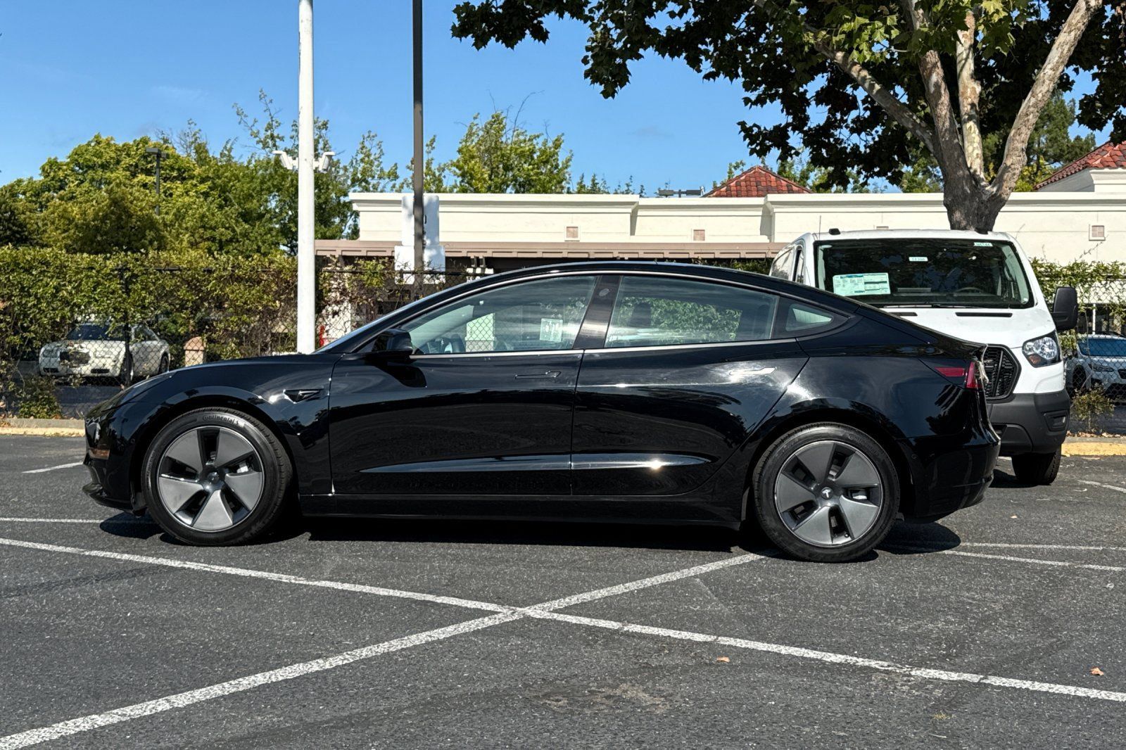 Used 2022 Tesla Model 3 Long Range AWD/4WD image 7