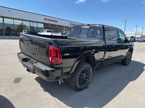 New 2026 RAM 2500 Limited AWD/4WD image 13