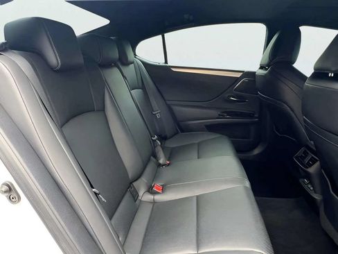 Used 2022 Lexus ES 350 F Sport w/ Accessory Package 2 FWD image 19