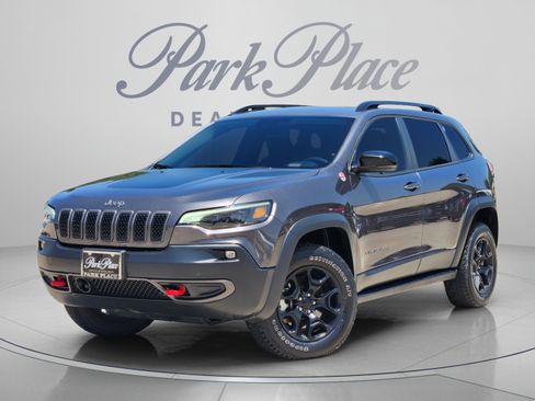Used 2022 Jeep Cherokee Trailhawk w/ Sun, Sound & Nav Group AWD/4WD image 1