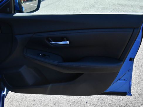 Used 2021 Nissan Sentra SV image 37