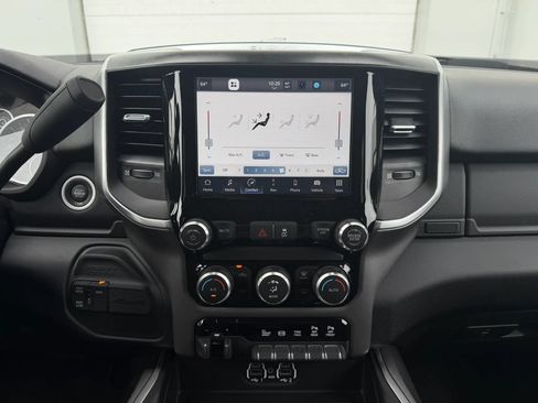 Used 2024 RAM 2500 Big Horn w/ Night Edition AWD/4WD image 22