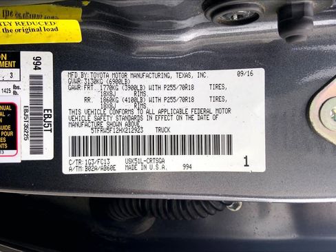 Used 2017 Toyota Tundra SR5 w/ SR5 Upgrade Package RWD image 36
