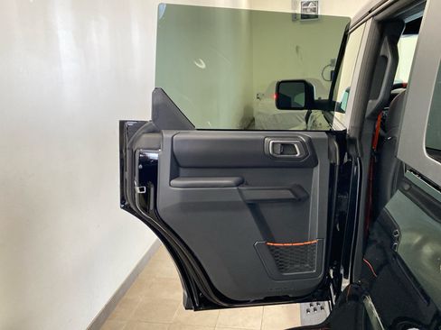 New 2026 Ford Bronco Raptor w/ Interior Carbon Fiber Pack AWD/4WD image 8