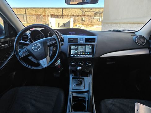 Used 2012 MAZDA MAZDA3 i Touring image 15