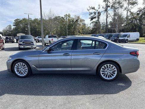 Used 2021 BMW 530i xDrive w/ Convenience Package image 5