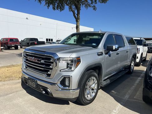 Used 2020 GMC Sierra 1500 SLT RWD image 1