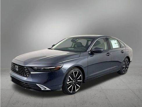 New 2026 Honda Accord Touring image 1