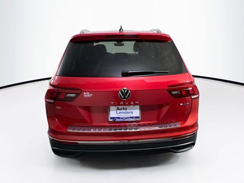 Used 2022 Volkswagen Tiguan SE AWD/4WD image 6