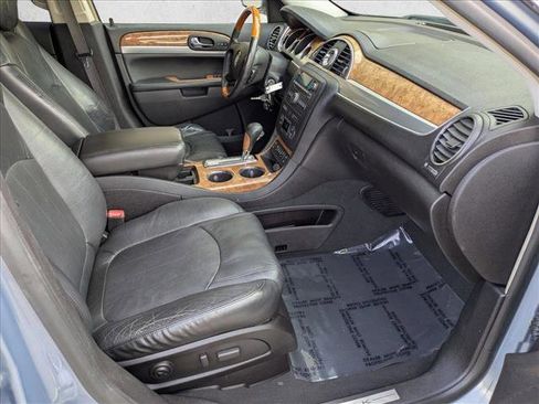 Used 2008 Buick Enclave CXL image 21