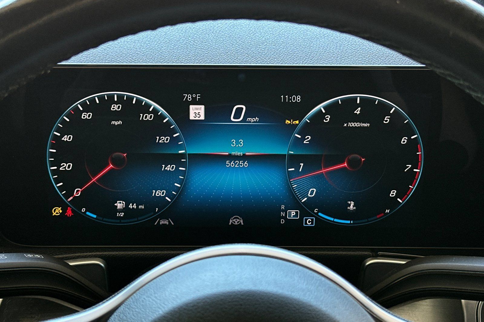 Used 2022 Mercedes-Benz GLB 250 4MATIC image 24