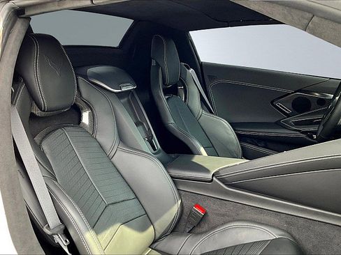 Used 2023 Chevrolet Corvette Stingray Premium Conv w/ Z51 Performance Package image 10