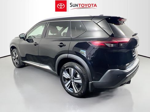 Used 2022 Nissan Rogue SL w/ SL Premium Package FWD image 6