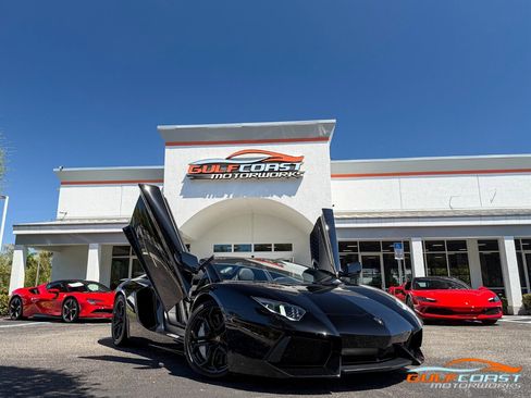 Used 2016 Lamborghini Aventador LP 700-4 image 1