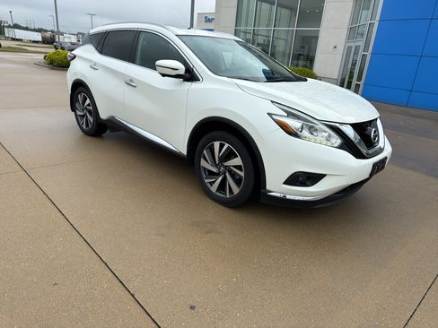Used 2017 Nissan Murano Platinum w/ Platinum Technology Package AWD/4WD image 3