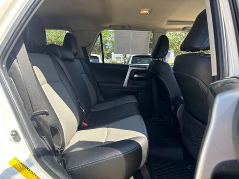 Used 2018 Toyota 4Runner SR5 Premium AWD/4WD image 14