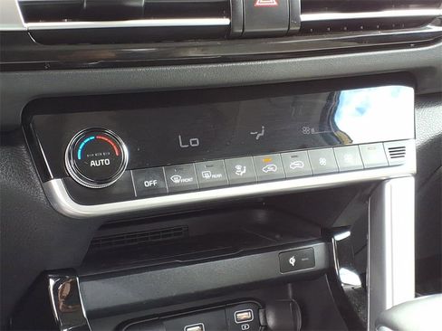 Used 2022 Kia Seltos SX w/ Sunroof Package image 20