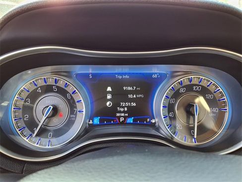 Used 2022 Chrysler 300 S image 15