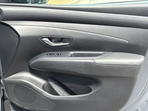 Used 2025 Hyundai Tucson SEL FWD image 14